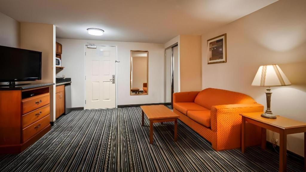 Best Western Plus Twin View Inn And Suites Redding Εξωτερικό φωτογραφία