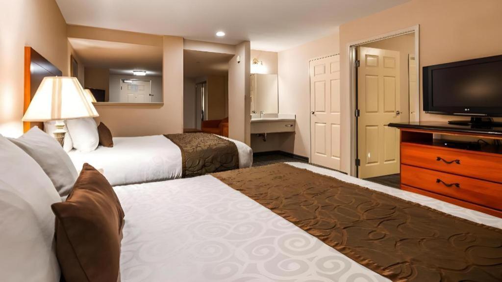 Best Western Plus Twin View Inn And Suites Redding Εξωτερικό φωτογραφία