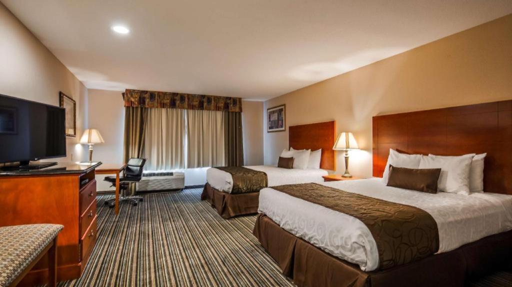 Best Western Plus Twin View Inn And Suites Redding Εξωτερικό φωτογραφία