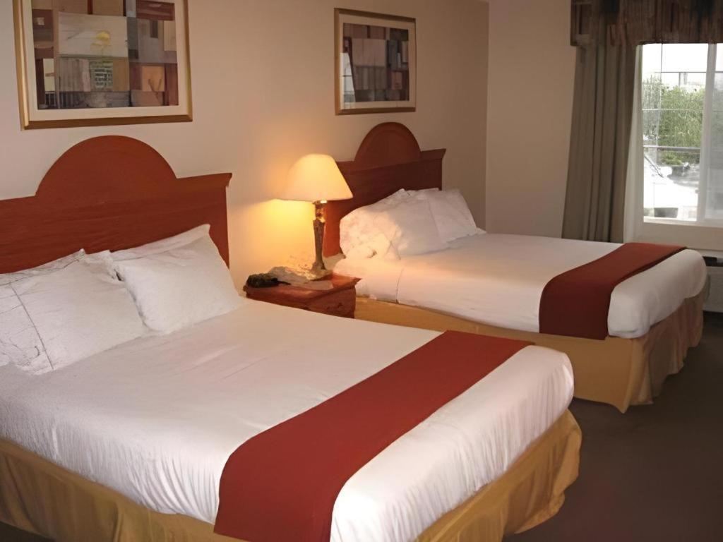 Best Western Plus Twin View Inn And Suites Redding Εξωτερικό φωτογραφία