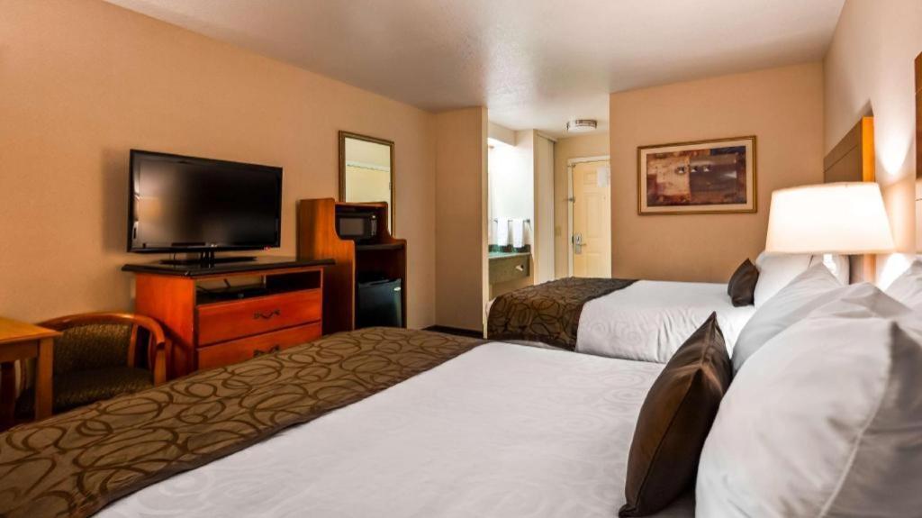 Best Western Plus Twin View Inn And Suites Redding Εξωτερικό φωτογραφία