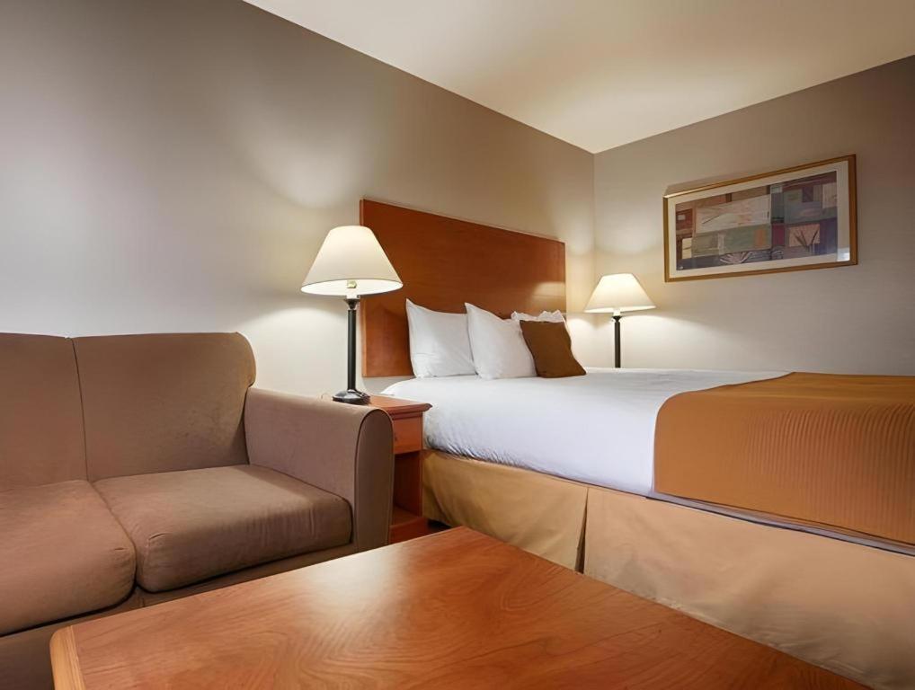 Best Western Plus Twin View Inn And Suites Redding Εξωτερικό φωτογραφία