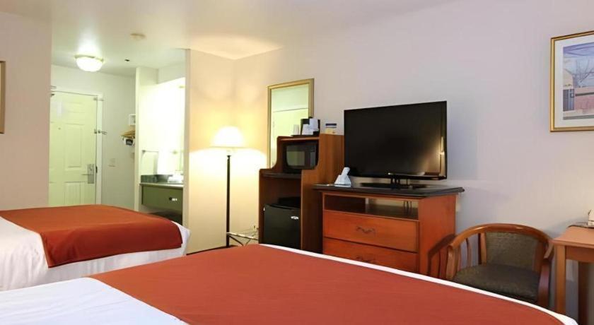 Best Western Plus Twin View Inn And Suites Redding Εξωτερικό φωτογραφία